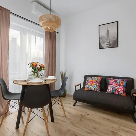 Na Straconce Apartment *